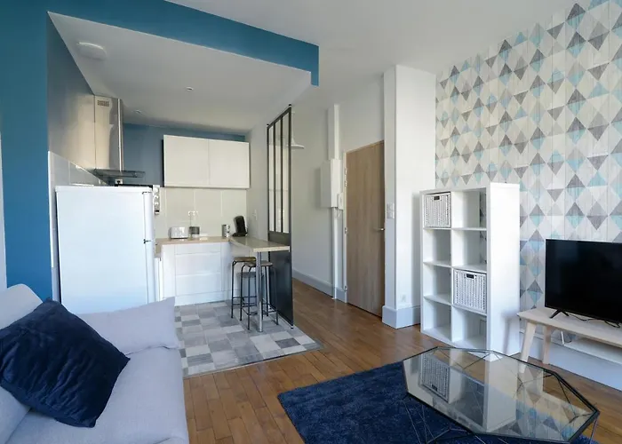 Le Palais Des Thermes Apartment *