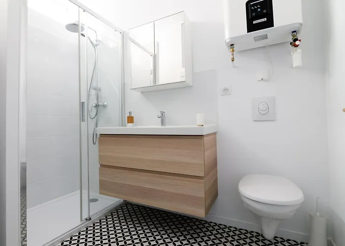 Le Palais Des Thermes Apartment